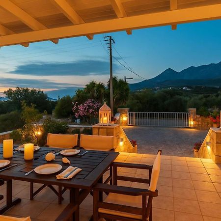 Mani'S Aura Seaside-Spacious Summer Retreat Kotronion  ภายนอก รูปภาพ