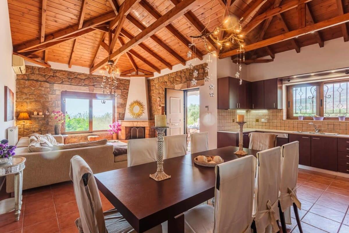 Mani'S Aura Seaside-Spacious Summer Retreat Kotronion  ภายนอก รูปภาพ
