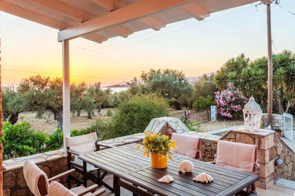 Mani'S Aura Seaside-Spacious Summer Retreat Kotronion  ภายนอก รูปภาพ